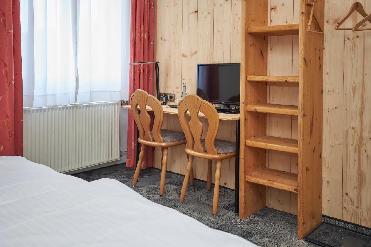Hotel Bergischer Hof Windeck Екстериор снимка