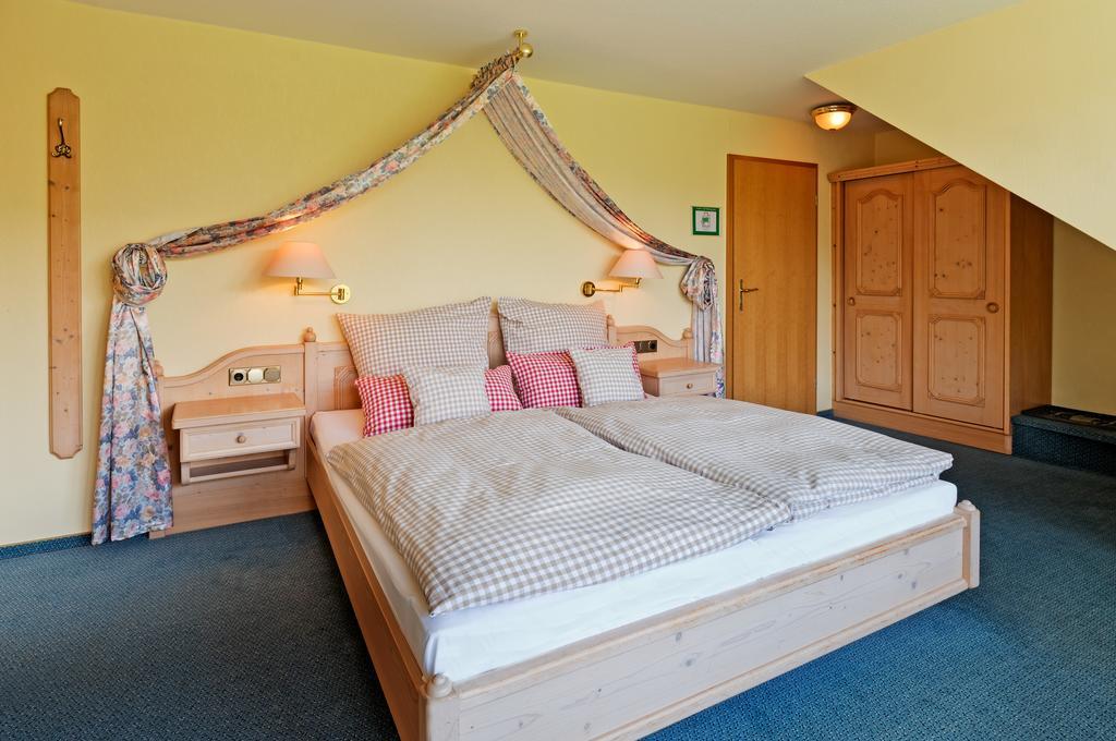 Hotel Bergischer Hof Windeck Екстериор снимка